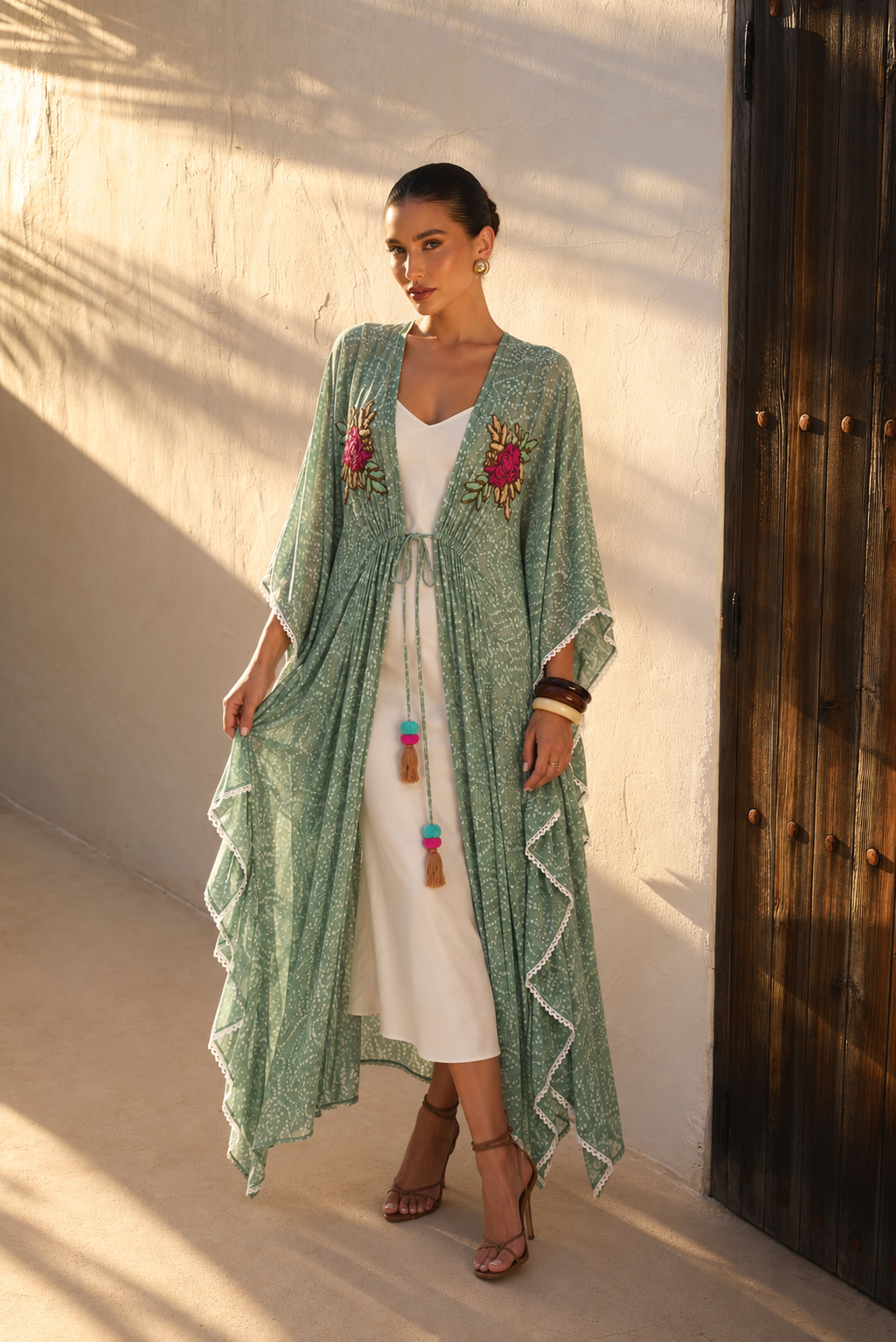 Kimono largo bordado | verde-salvia