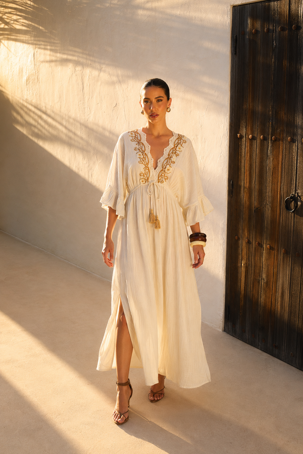 Kaftán Largo Ivory Golden Embroidered
