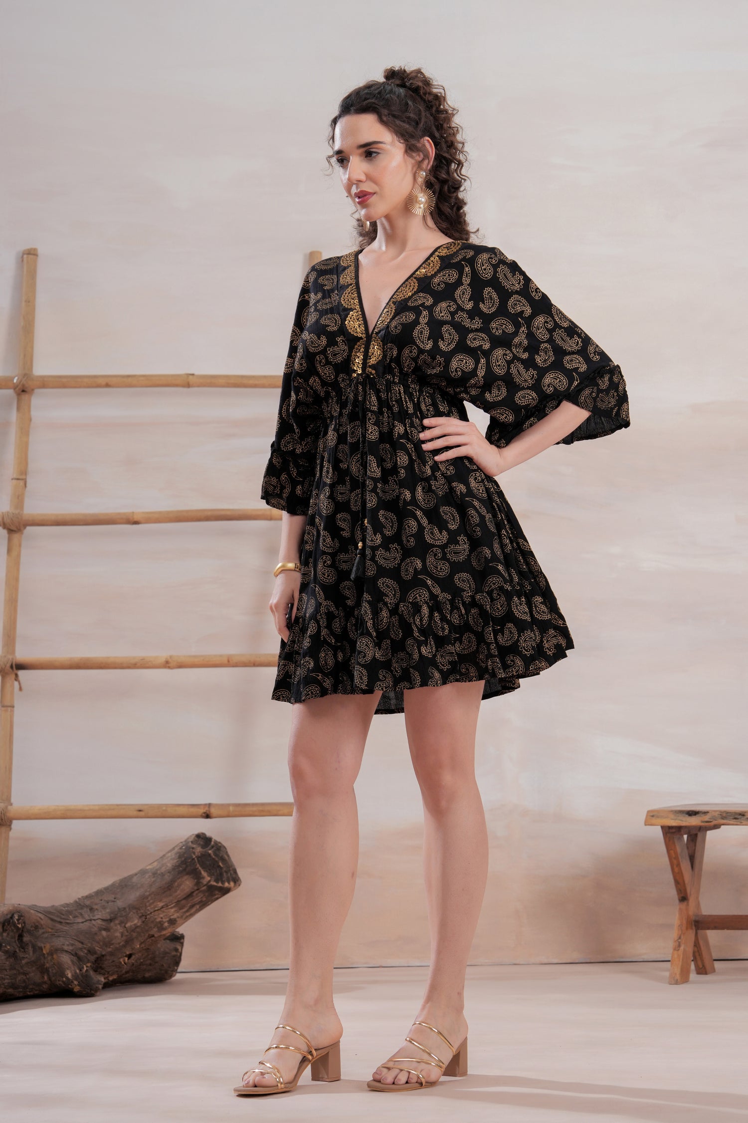 Vestido Kaia Noir Mini