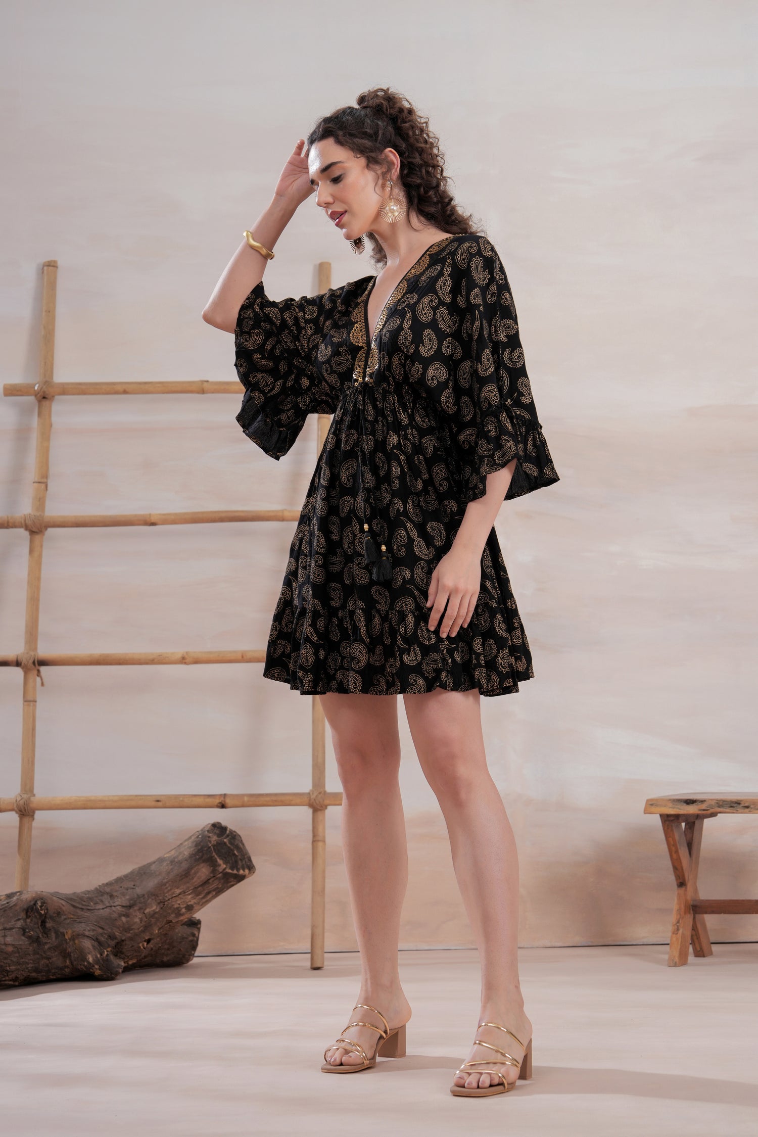 Vestido Kaia Noir Mini