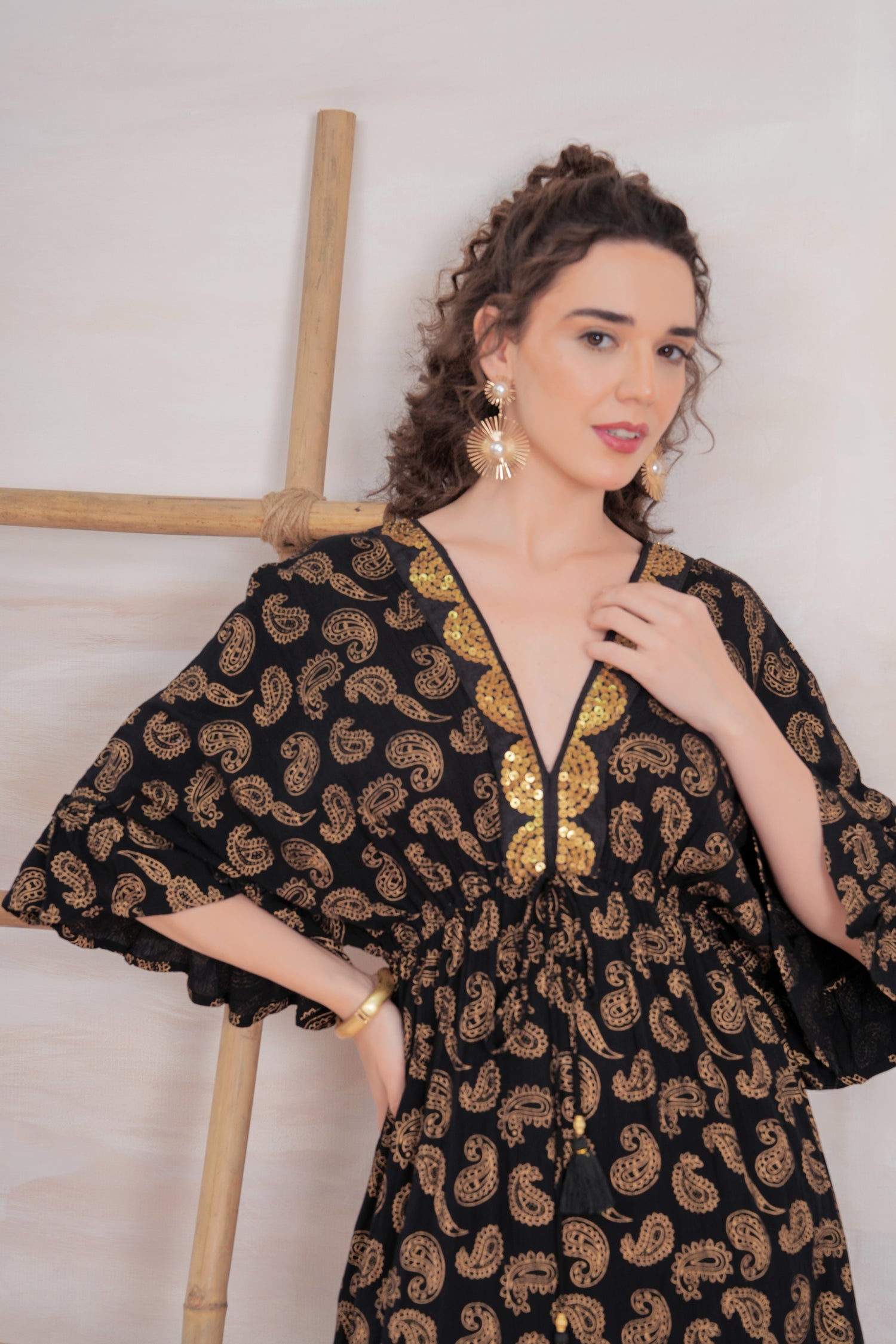 Vestido Zahara Noir Paisley