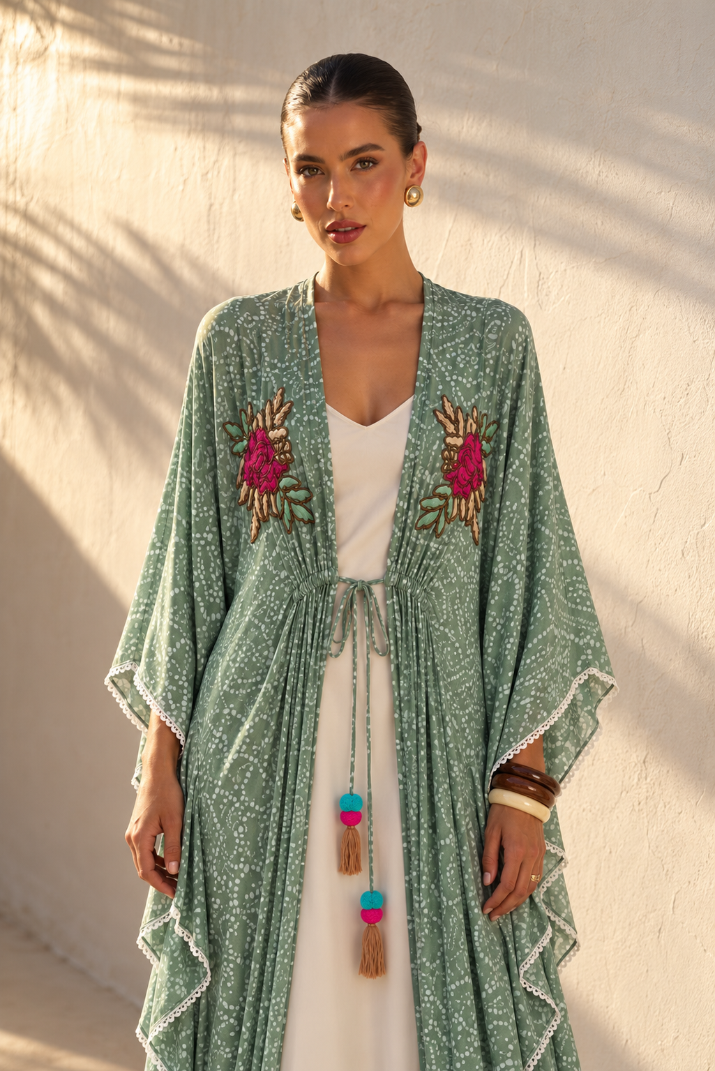 Kimono largo bordado | verde-salvia