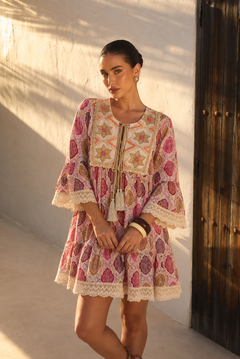 Vestido Maxi Boho Estampado con Pechera Bordada | fucsia