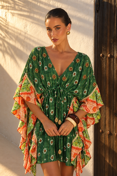 Vestido Boho Asimétrico con Volantes y Detalles Artesanales | verde esmeralda