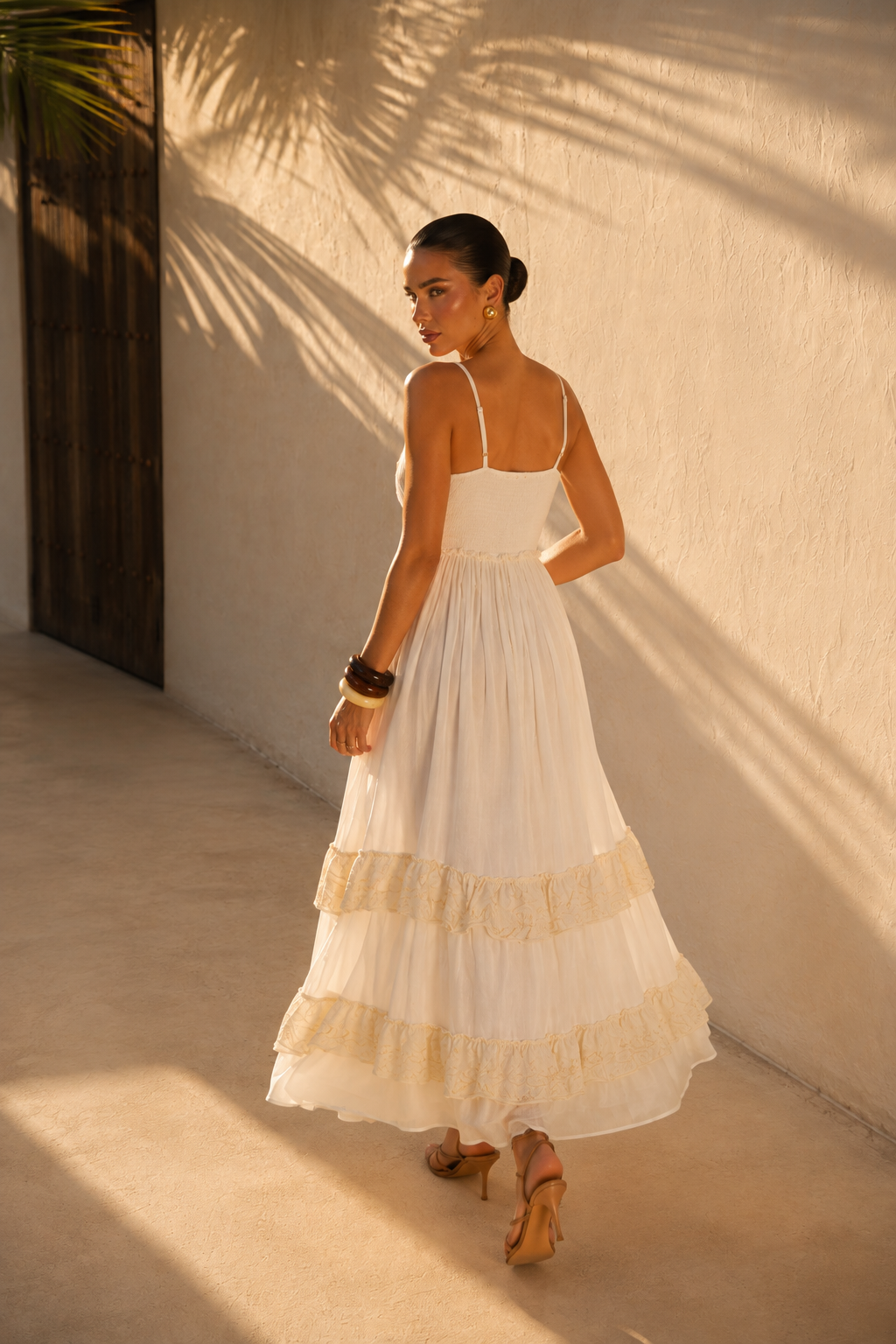 Vestido Elara Ivory Flow
