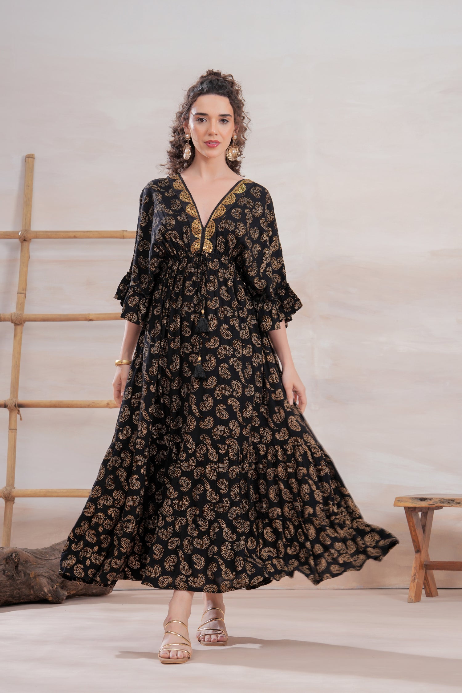 Vestido Zahara Noir Paisley