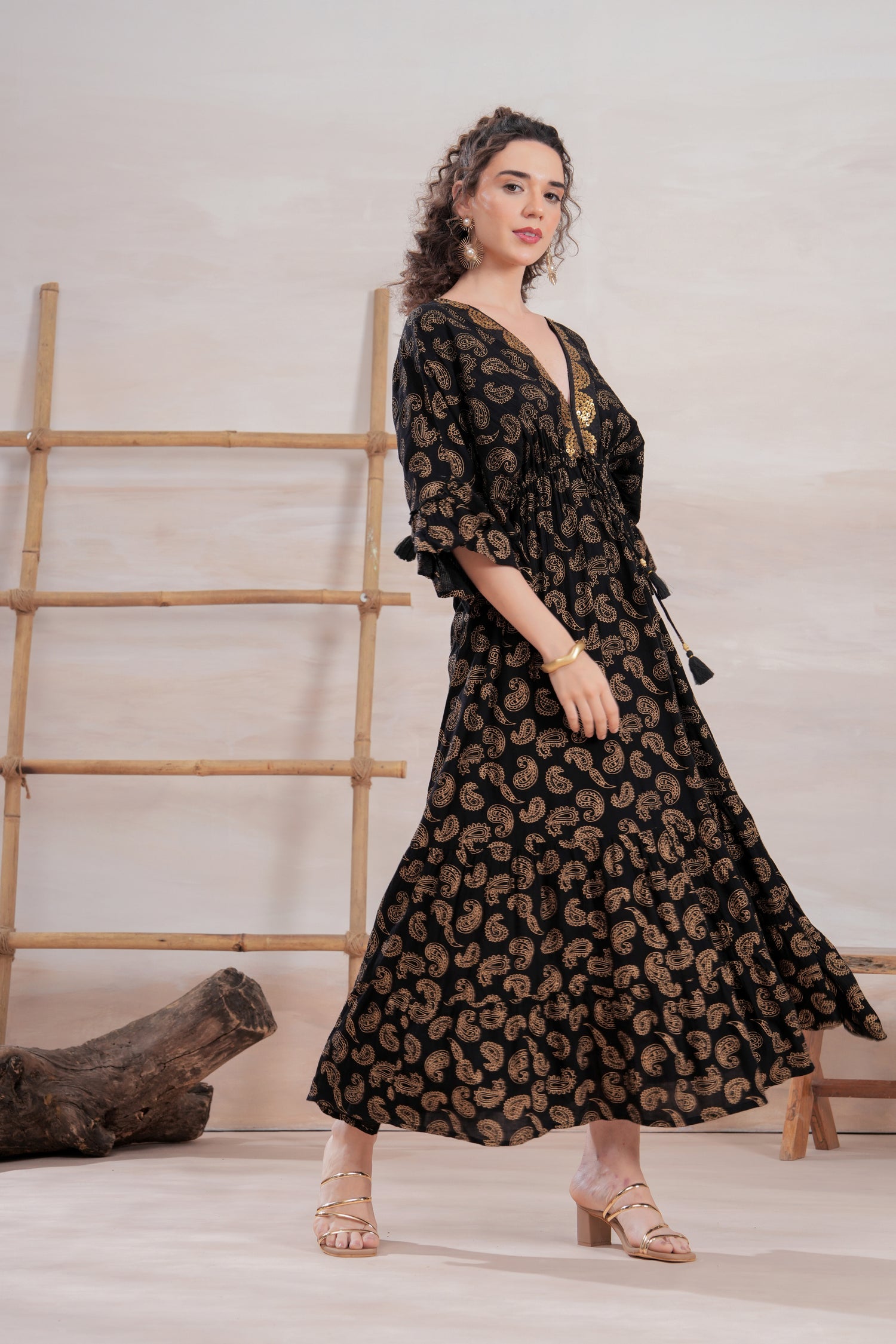 Vestido Zahara Noir Paisley