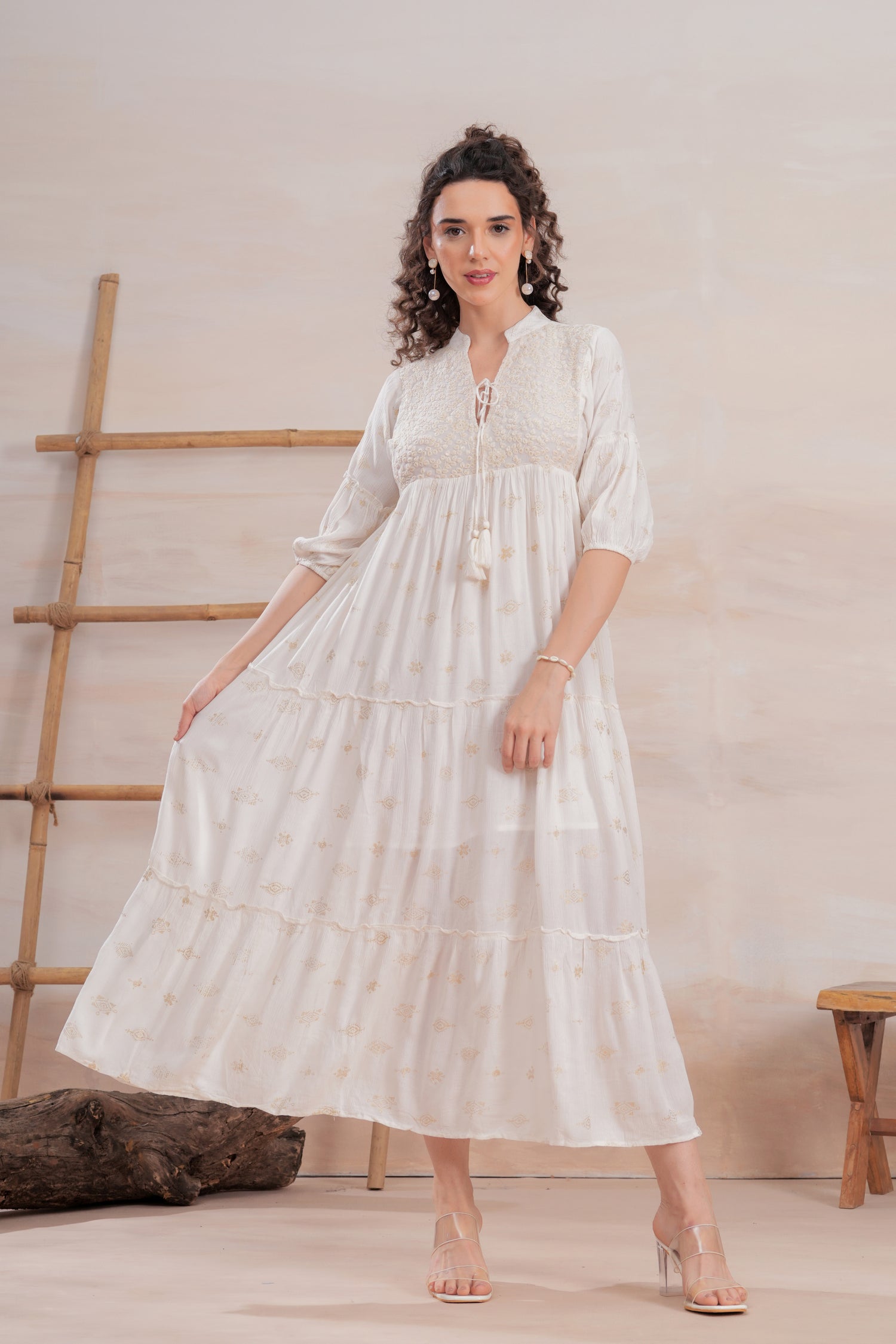 Vestido Marfil Bordado