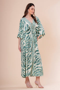 Vestido Largo  con mangas kimono en color verde 