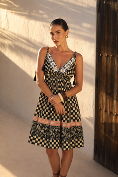 Vestido Mini Escote Floral Ajedrez | negro
